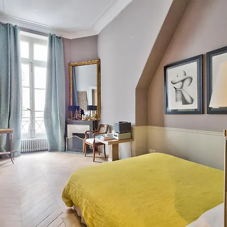 De Luxe 4 Etoiles Sur Ile Saint-louis - 115 M2 - Calme Et Spacieux *