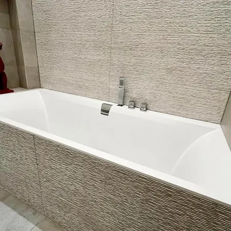 Apartment De Luxe 4 Etoiles Sur Ile Saint-louis - 115 M2 - Calme Et Spacieux